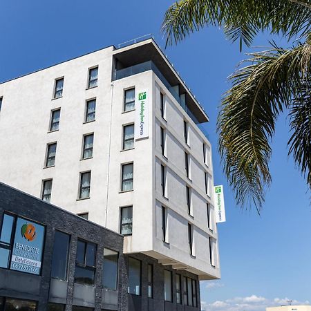 Holiday Inn Express Ajaccio By Ihg Exterior foto