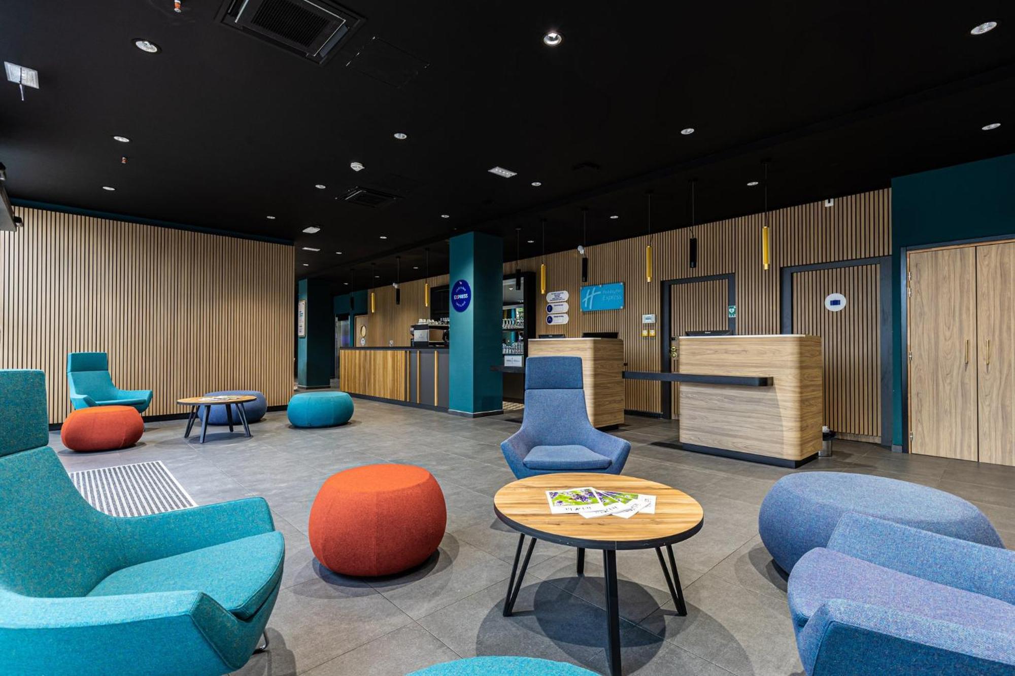 Holiday Inn Express Ajaccio By Ihg Exterior foto